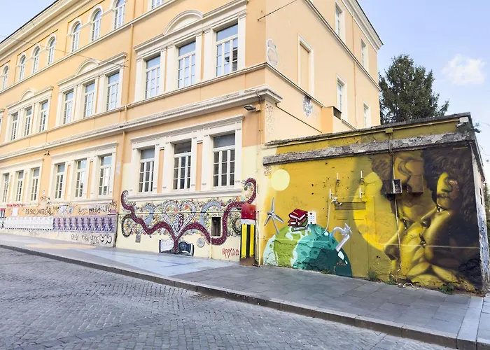 Eclectic In Trendy San Lorenzo דירה רומא